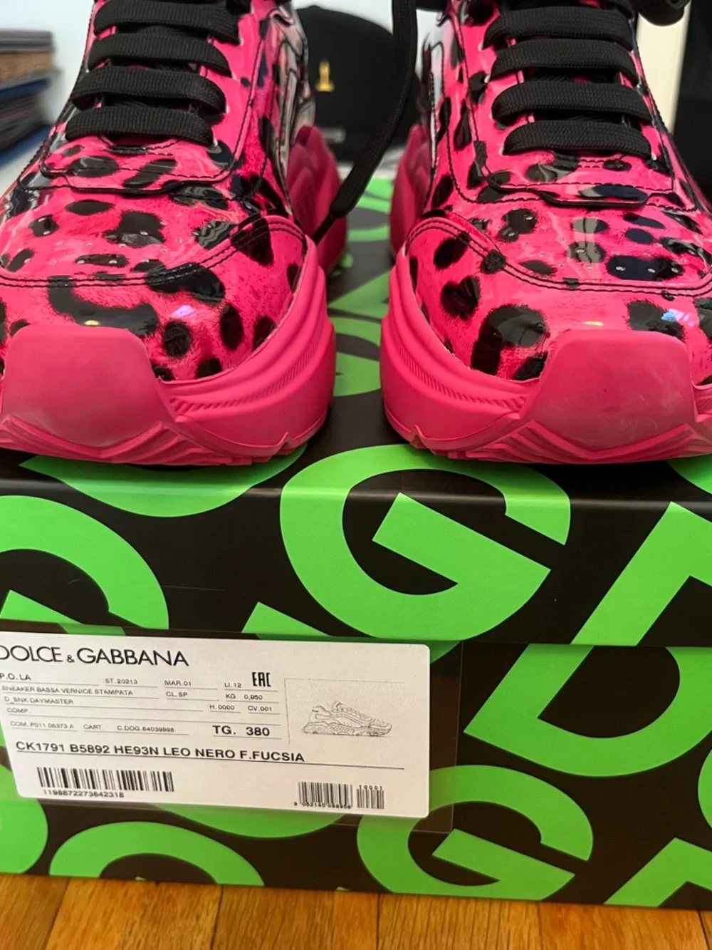 Dolce & Gabbana Daymaster Fucsia Sneakers- NIB